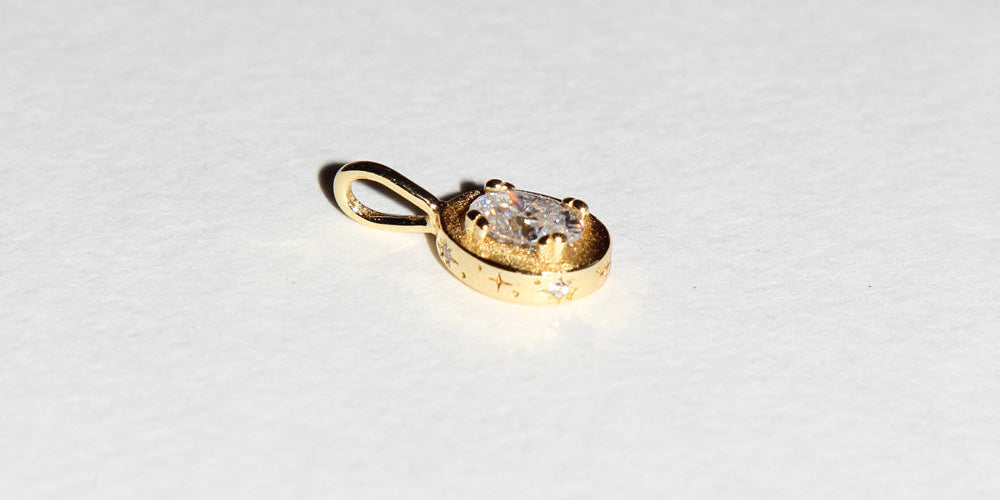 Image of Maison de Femmes April Moissanite Birthstone Pendant Charm.