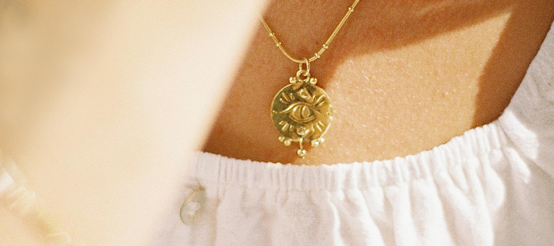 What is gold filled jewellery?