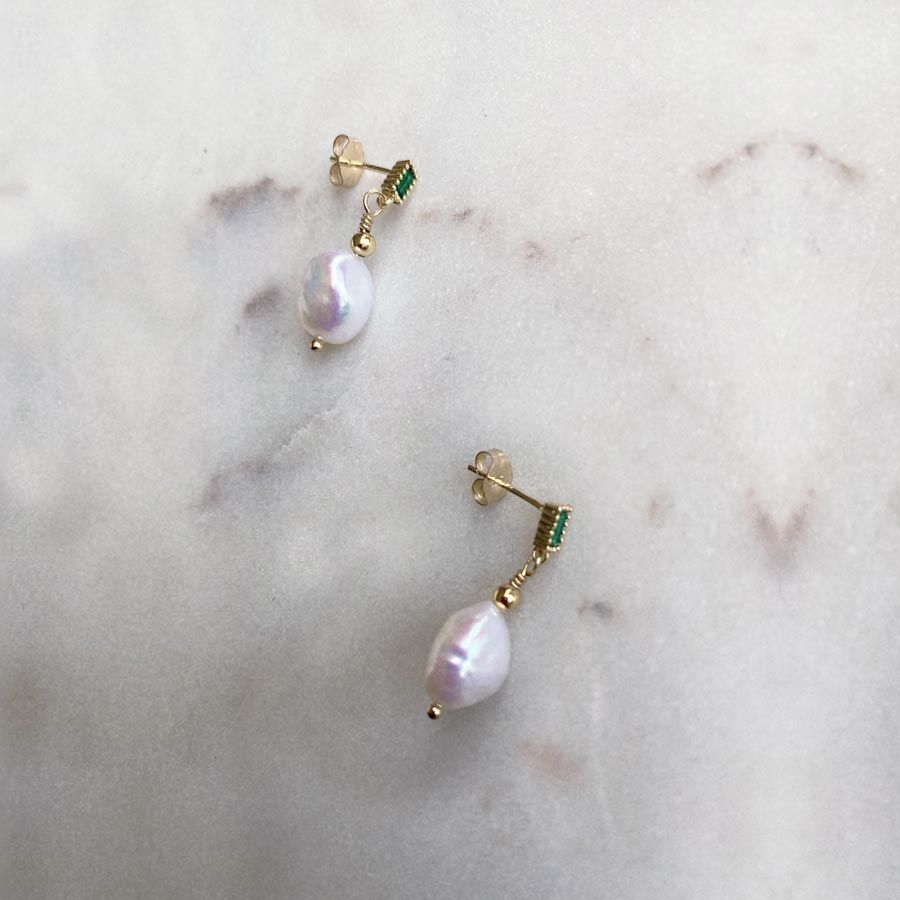 Emerald-green, gold filled stud earrings with a freshwater pearl.