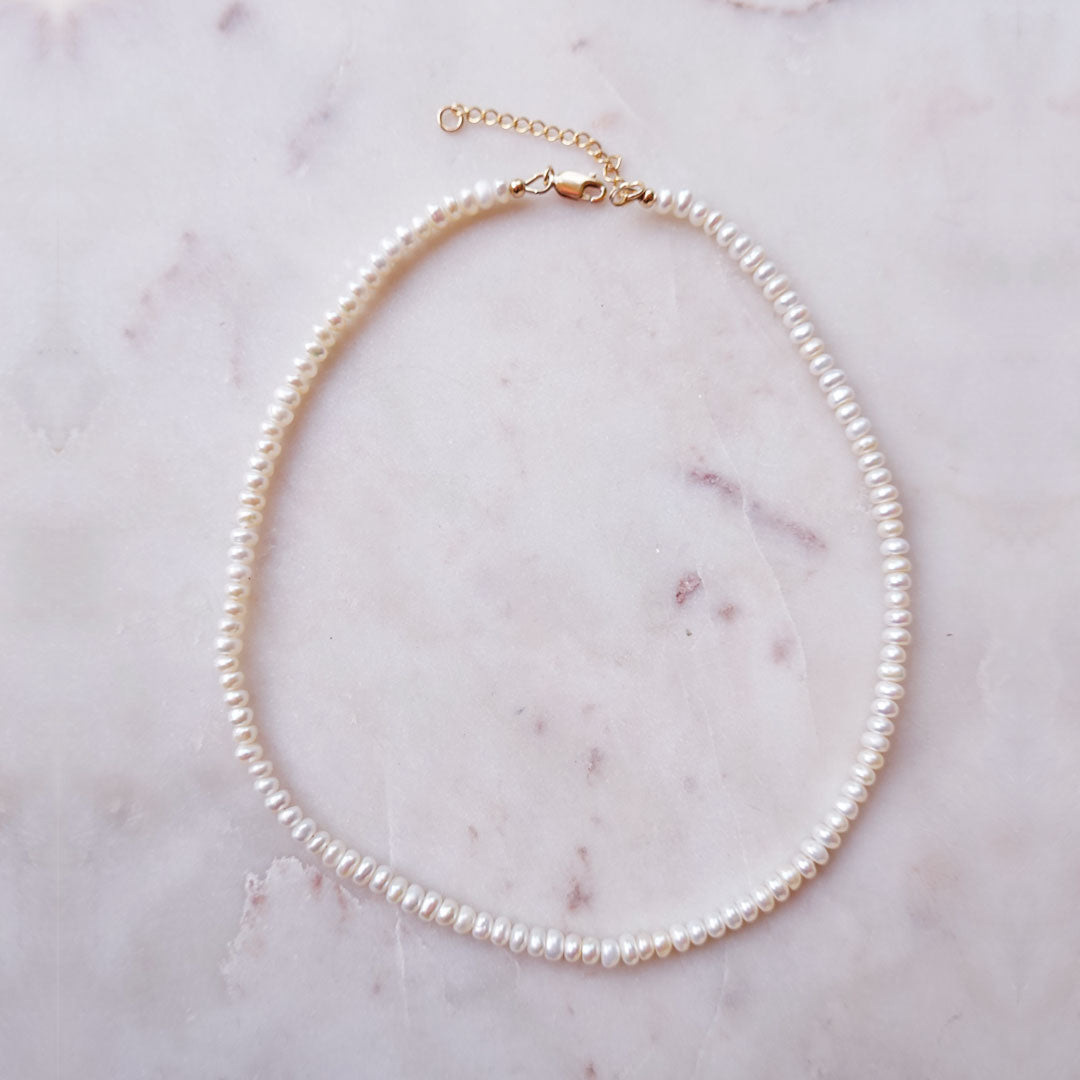 Mini pearl clearance choker necklace