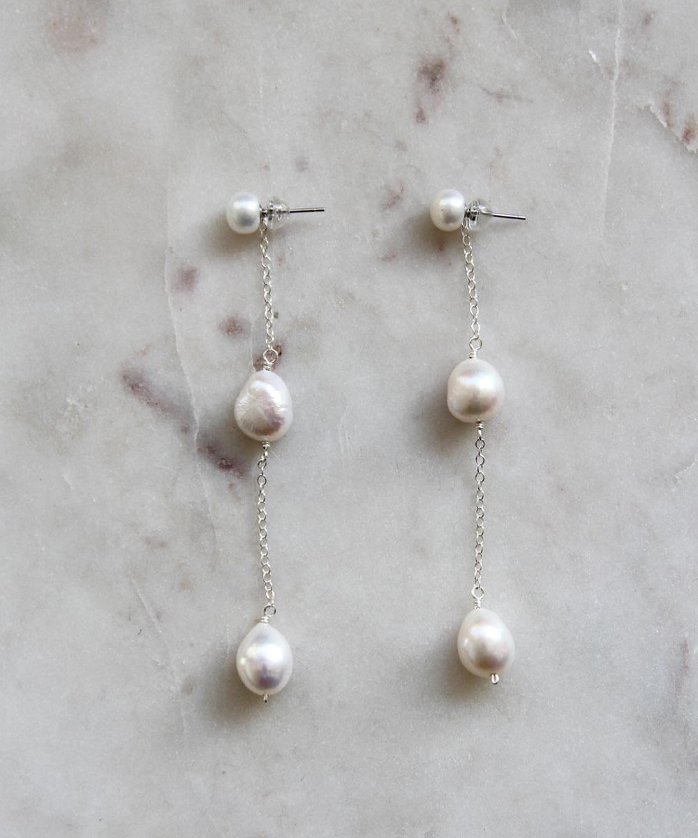 Sabine Pearl Earrings — Minimal